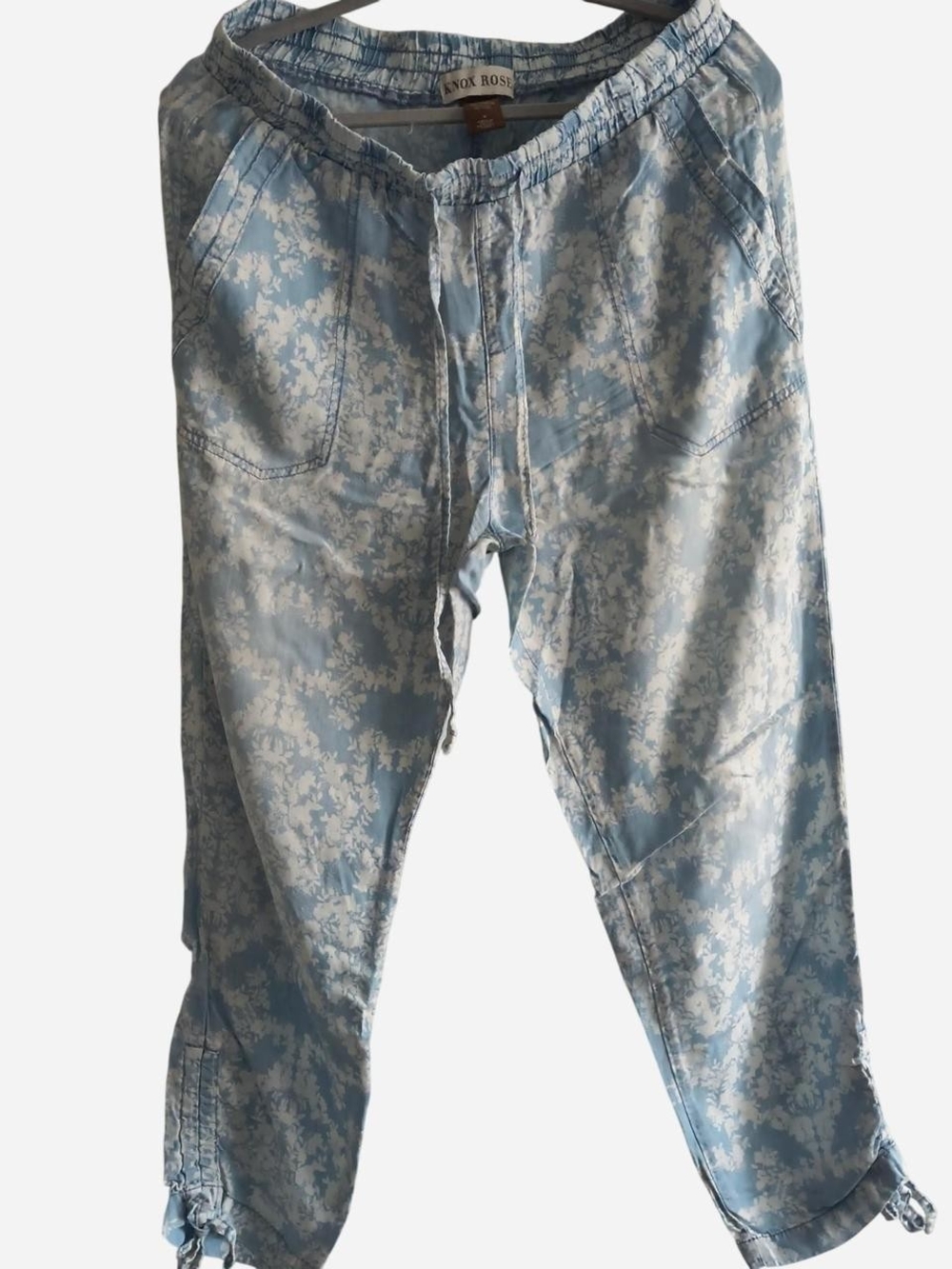 Knox Rose Light Blue White Floral Cargo Joggers